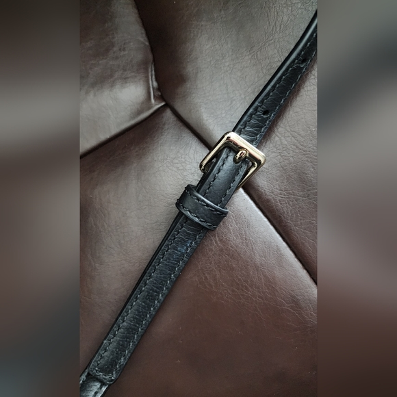 Like New ♠️Kate Spade♠️ black crossbody - Picture 4 of 8